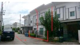 3 Bedroom Townhouse for sale in Lio Chachoengsao - Bang Phra, Bang Phra, Chachoengsao