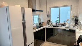 6 Bedroom House for sale in Nirvana Beyond Lite Rama 9, Saphan Sung, Bangkok near Airport Rail Link Ban Thap Chang