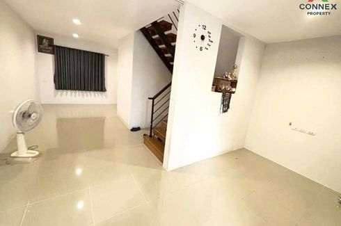3 Bedroom Townhouse for sale in Bang Pho Nuea, Pathum Thani