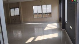 3 Bedroom House for sale in Promptpat Priva, Sam Wa Tawan Tok, Bangkok