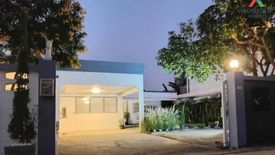 4 Bedroom House for sale in Bang Talat, Nonthaburi near MRT Si Rat