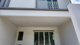 3 Bedroom Townhouse for sale in Lak Song, Bangkok