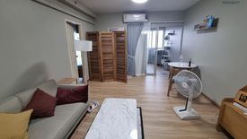 1 Bedroom Condo for rent in Supalai Park Ekkamai - Thonglor, Bang Kapi, Bangkok near BTS Thong Lo