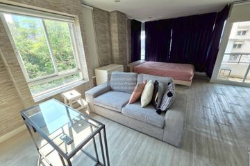 1 Bedroom Condo for rent in Surawong City Resort, Si Phraya, Bangkok near BTS Chong Nonsi
