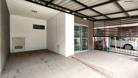 3 Bedroom Townhouse for sale in Tha Talat, Nakhon Pathom