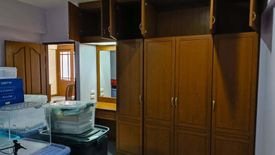 2 Bedroom Condo for sale in Merlin Tower 1, Yan Nawa, Bangkok near BTS Sueksa Witthaya