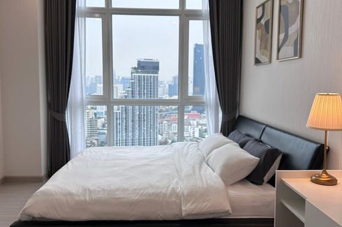 1 Bedroom Condo for rent in Maha Phruettharam, Bangkok near MRT Hua Lamphong