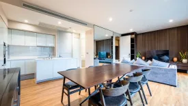 3 Bedroom Condo for rent in Vittorio, Khlong Tan Nuea, Bangkok near BTS Phrom Phong