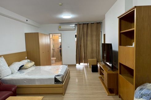 Condo for rent in Supalai Park Ekamai - Thonglor, Bang Kapi, Bangkok