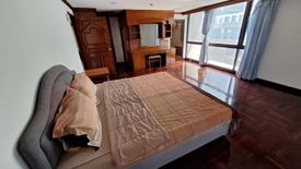 3 Bedroom Condo for rent in Rishi Court, Khlong Toei Nuea, Bangkok near Airport Rail Link Makkasan