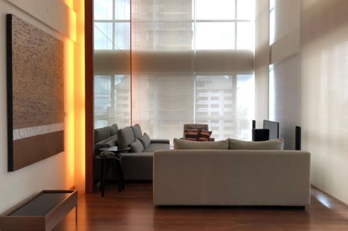 2 Bedroom Condo for rent in The Rajdamri, Pathum Wan, Bangkok near BTS Ratchadamri