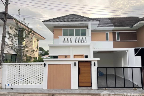 3 Bedroom House for sale in Thanapa Parkview 2, Ratsada, Phuket