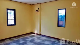 3 Bedroom Townhouse for sale in Sam Sen Nai, Bangkok near BTS Saphan Kwai