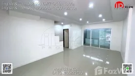 3 Bedroom Townhouse for sale in Ban Lueam, Udon Thani