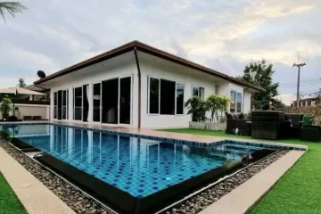 3 Bedroom Villa for rent in Garden Ville 1, Huai Yai, Chonburi