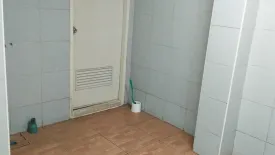 3 Bedroom Townhouse for rent in Khlong Tan Nuea, Bangkok