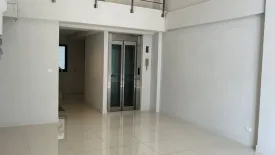 3 Bedroom Commercial for rent in The Master @BTS Onnut - Pattanakarn, Prawet, Bangkok near BTS On Nut