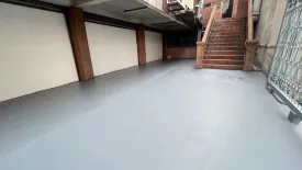 3 Bedroom Commercial for rent in Thung Wat Don, Bangkok near BTS Surasak