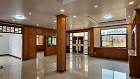 7 Bedroom House for sale in Khlong Toei, Bangkok near MRT Queen Sirikit National Convention Centre