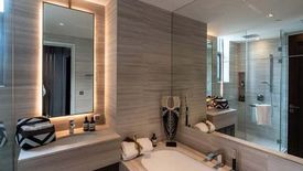 2 Bedroom Condo for sale in The Diplomat 39, Khlong Tan Nuea, Bangkok near BTS Phrom Phong