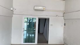 Townhouse for sale in Ram Inthra, Bangkok