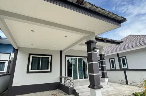 3 Bedroom House for rent in Sam Phraya, Phetchaburi