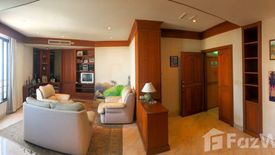 2 Bedroom Condo for sale in Royal River Place, Bang Phong Pang, Bangkok