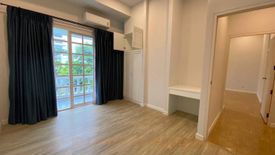 4 Bedroom Townhouse for rent in Prompak Gardens, Khlong Tan Nuea, Bangkok near BTS Phrom Phong