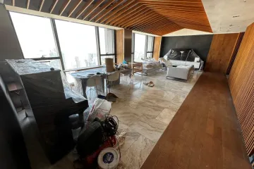 3 Bedroom Condo for sale in The Met, Thung Maha Mek, Bangkok near BTS Chong Nonsi