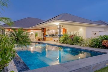 5 Bedroom House for sale in Thap Tai, Prachuap Khiri Khan