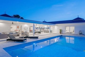 3 Bedroom House for sale in Nong Kae, Prachuap Khiri Khan