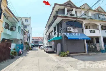 3 Bedroom Townhouse for sale in Buathong Thani, Bang Bua Thong, Nonthaburi
