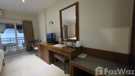 Condo for sale in The Whitehouse Condotel, Nong Prue, Chonburi