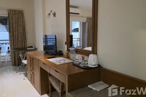 Condo for sale in The Whitehouse Condotel, Nong Prue, Chonburi