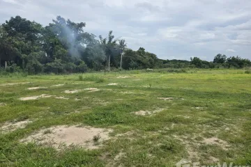 Land for sale in Nong Kae, Prachuap Khiri Khan