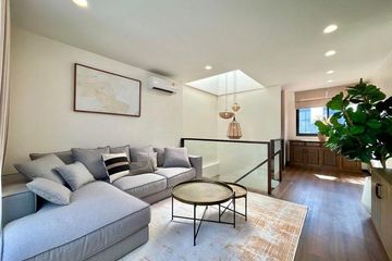3 Bedroom Townhouse for rent in Silom, Bangkok near BTS Saint Louis