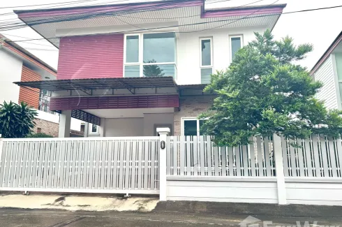 3 Bedroom House for sale in Baan Rabeang Suan 5, Saphan Sung, Bangkok
