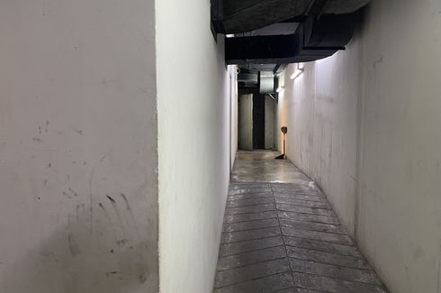 Commercial for rent in Khlong Tan Nuea, Bangkok