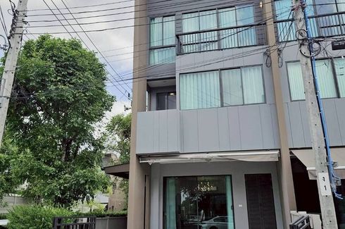 3 Bedroom Townhouse for rent in Baan Klang Muang Rama 9 - Krungthep Kreetha, Saphan Sung, Bangkok