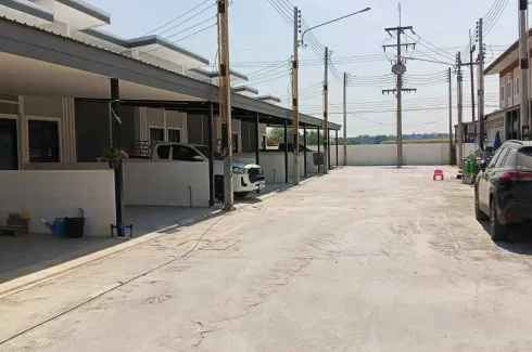 2 Bedroom Townhouse for sale in Nong Bon Daeng, Chonburi