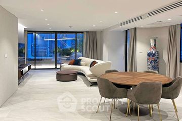 2 Bedroom Condo for sale in Crystal Garden, Khlong Toei, Bangkok near BTS Nana