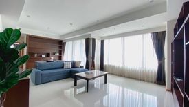 2 Bedroom Condo for rent in The Emporio Place, Khlong Tan, Bangkok near BTS Phrom Phong