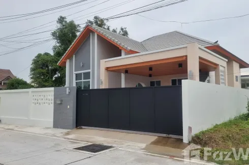 3 Bedroom House for sale in Nong Pla Lai, Chonburi