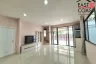 3 Bedroom House for Sale or Rent in Nong Prue, Chonburi