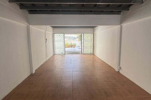 2 Bedroom Townhouse for rent in Bang Chak, Bangkok near BTS Punnawithi