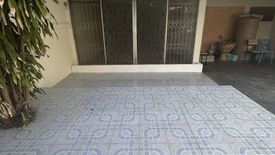 2 Bedroom Townhouse for rent in Bang Chak, Bangkok near BTS Punnawithi