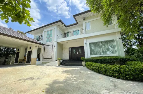 5 Bedroom House for sale in Bang Yo, Samut Prakan