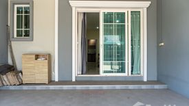 4 Bedroom Townhouse for sale in Golden Town Sukhumvit-Bearing BTS Station, Samrong, Samut Prakan near BTS Bearing