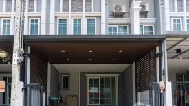 4 Bedroom Townhouse for sale in Golden Town Sukhumvit-Bearing BTS Station, Samrong, Samut Prakan near BTS Bearing