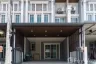 4 Bedroom Townhouse for sale in Golden Town Sukhumvit-Bearing BTS Station, Samrong, Samut Prakan near BTS Bearing